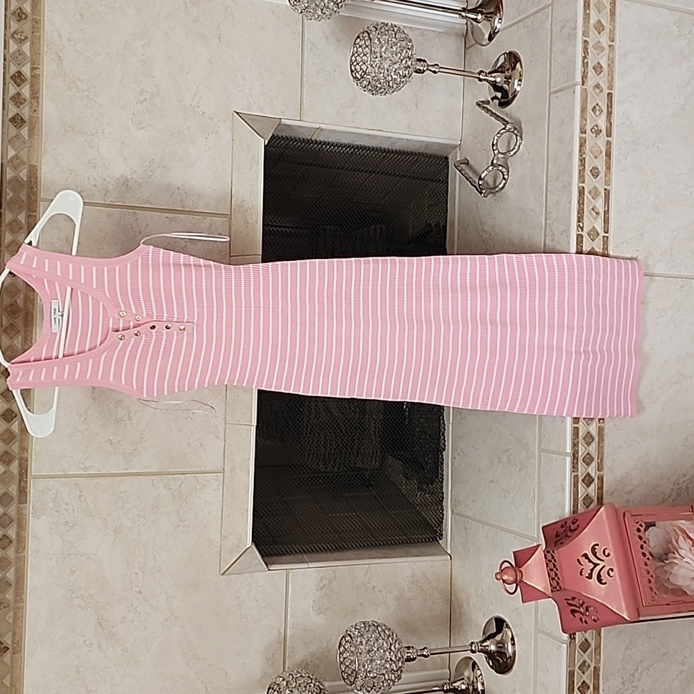 ππ©· Pink Striped SLEEVELESS Ribbed Midi Dress π©·π - Picture 2 of 10
